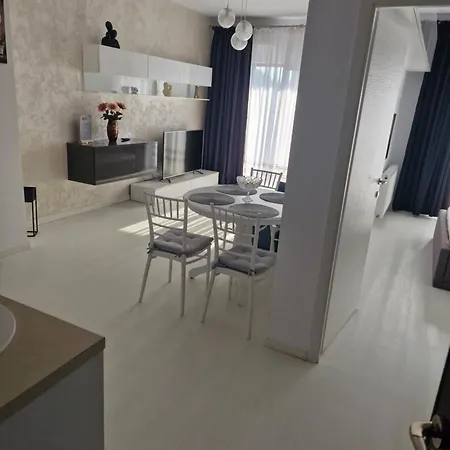 アパート Evica Apartament ナボダリ